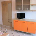 Lovely Flat With Patio Апартаменти *