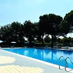 Lovely Flat With Patio Апартаменти Бібіоне