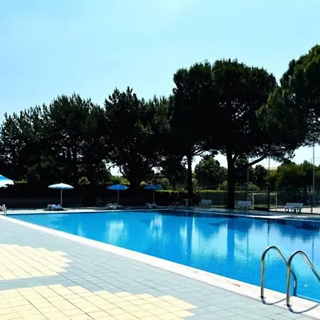 Lovely Flat With Patio Appartamento Bibione